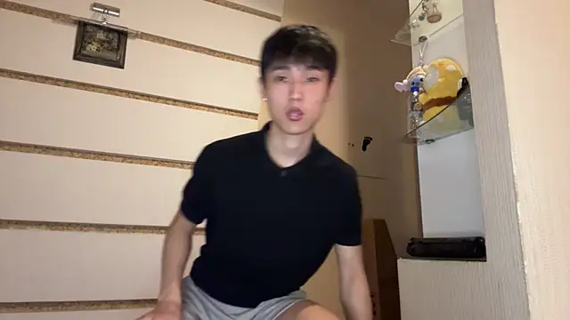 Brian Stars online show from April 1, 11:01 am