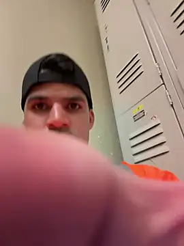 lancebrek online show from March 1, 8:53 pm