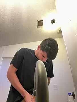 lancebrek online show from March 12, 1:51 pm