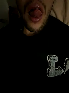 yaxxx03 online show from October 8, 7:07 pm