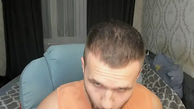 Vladik b online show from February 12, 7:02 pm