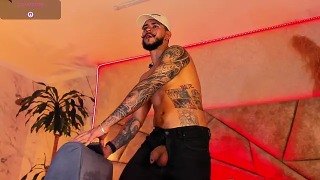 DickGriffith  online show from November 5, 11:56 am