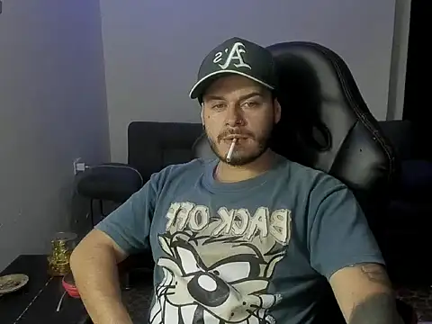 ragnar lothbrok777 online show from March 2, 3:28 am