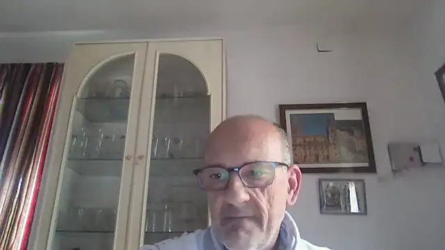 Snapshot of llopaco chatting on October 16, 6:05 pm llopaco online show from October 16, 6:05 pm