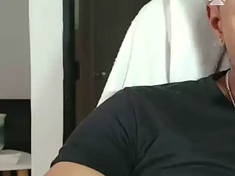 juniorguty online show from February 19, 7:16 pm