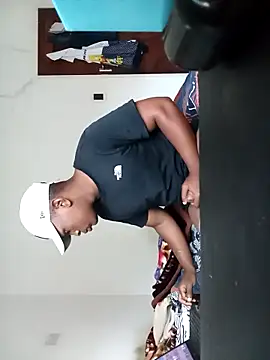 bosszonke123 online show from March 2, 4:29 am