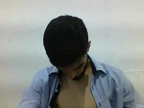 Gabrielteixeira120 online show from May 10, 9:16 pm
