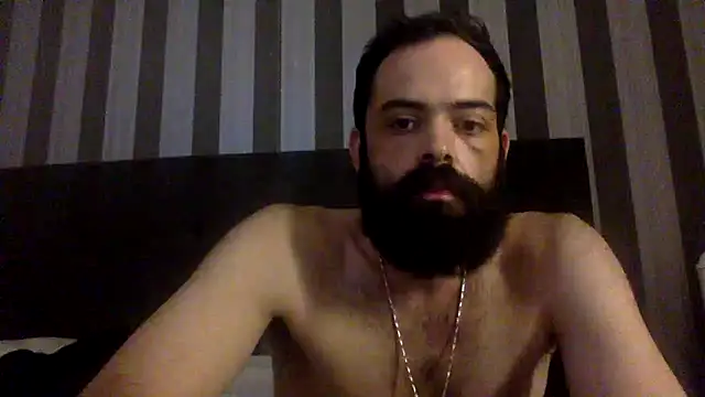 guccititi online show from September 17, 6:36 am