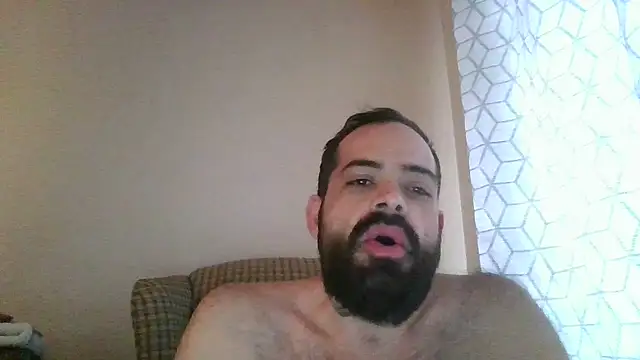 guccititi online show from November 13, 4:11 pm