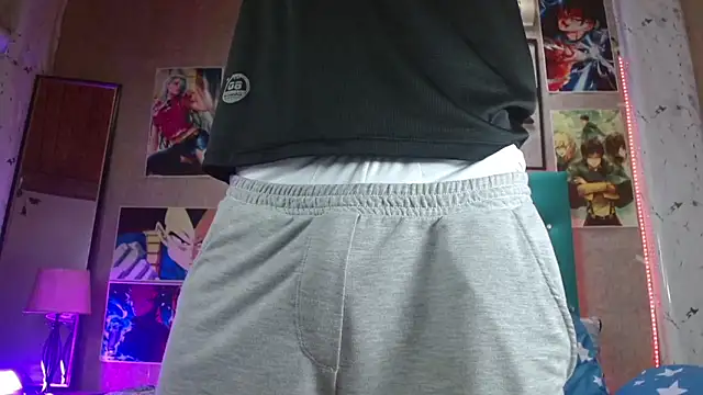 LiamAndrewzz online show from November 23, 7:58 pm