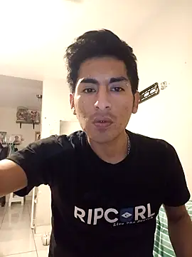 LeonRoots online show from September 9, 8:41 pm