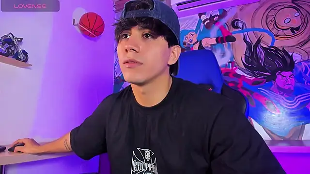 Allex Cano online show from March 25, 8:35 pm