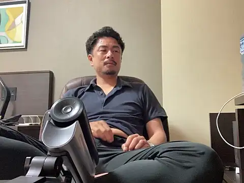 masato1115aa online show from August 7, 8:10 am