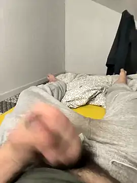 Aloxix online show from March 29, 8:20 pm