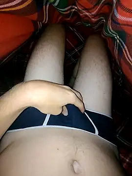 LrgPns online show from September 11, 9:58 pm