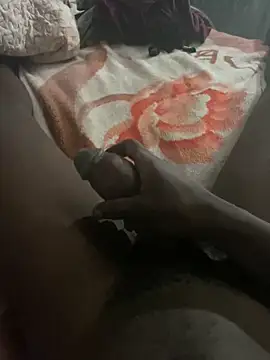 Snapshot of Majembu chatting on February 22, 10:48 pm Majembu online show from February 22, 10:48 pm