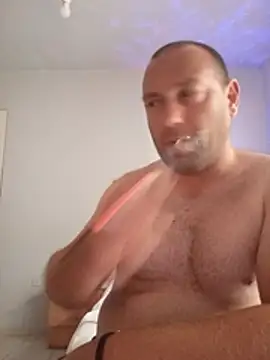 chris19851 online show from June 10, 10:06 am