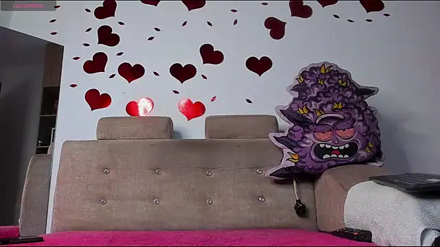 LOGAN DRAKE online show from April 9, 12:41 am