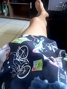 Snapshot of Magrinholl chatting on March 2, 3:42 pm Magrinholl online show from March 2, 3:42 pm