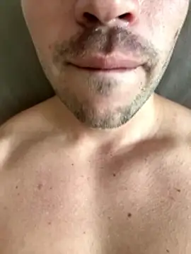 shuki0101 online show from January 17, 8:00 pm