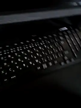 daaarin44 online show from November 1, 5:44 am