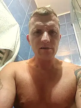 RomeoMalcolm online show from January 15, 2:53 pm