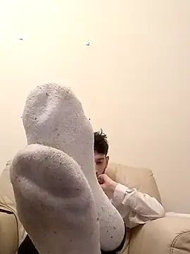 FitYoungChav online show from March 2, 5:20 pm