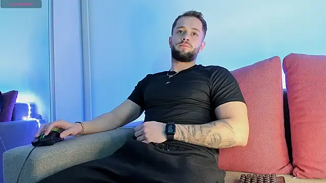 nicholasX1 online show from November 5, 6:21 pm