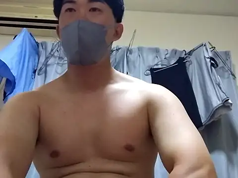 Snapshot of taaaaaa- chatting on September 19, 1:33 pm taaaaaa- online show from September 19, 1:33 pm