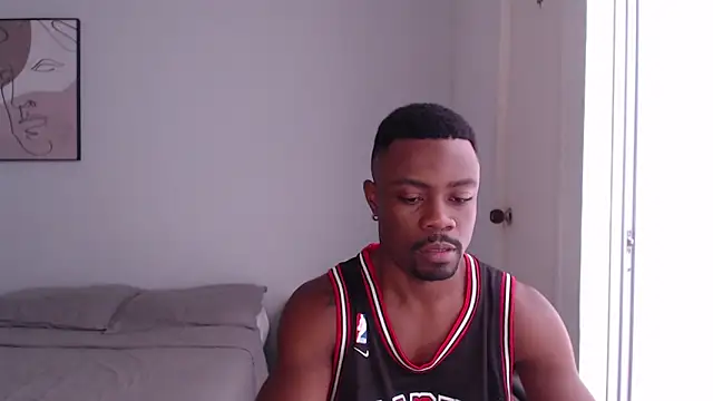 Guydann  online show from March 17, 9:13 pm