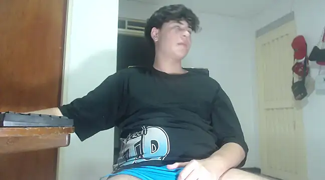 CrissConor online show from March 21, 12:07 am