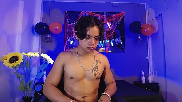 Draco collins online show from October 25, 8:54 pm