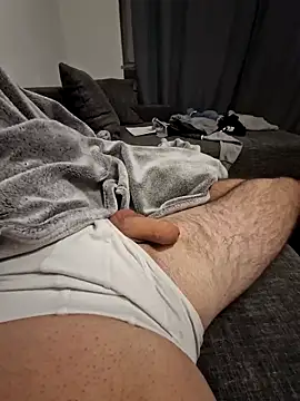 Smokeym123 online show from November 20, 7:45 pm