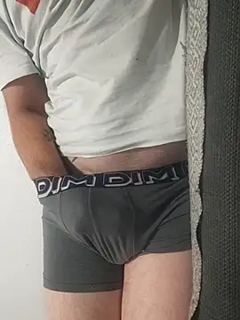 gui67675 online show from September 16, 7:25 pm