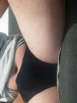 gui67675 online show from September 20, 7:25 pm