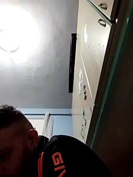 Francescodicristina44 online show from March 4, 11:45 pm