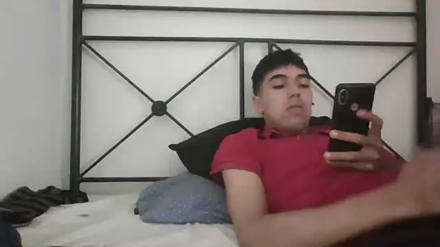 guarrillo21 online show from October 13, 2:34 pm