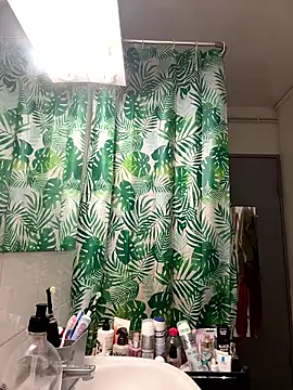 Hugo34bg online show from January 17, 4:26 am