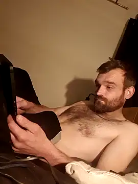 Snapshot of LKC94 chatting on October 8, 3:22 am LKC94 online show from October 8, 3:22 am