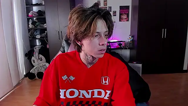 xIce Boy online show from March 17, 2:19 pm