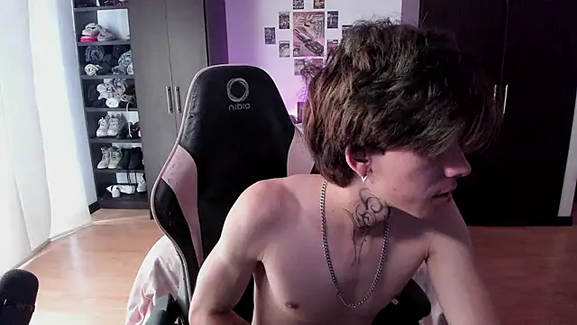 xIce Boy online show from February 1, 7:12 pm