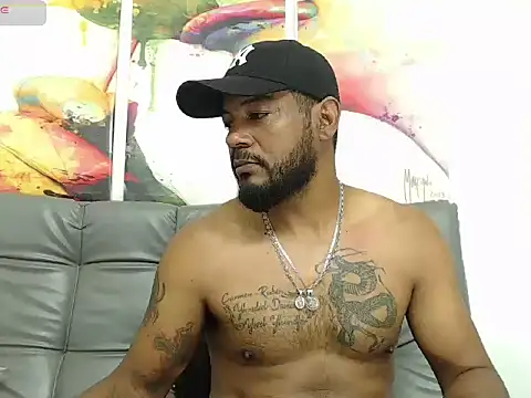 BladeFoxxx1 online show from October 21, 4:15 am