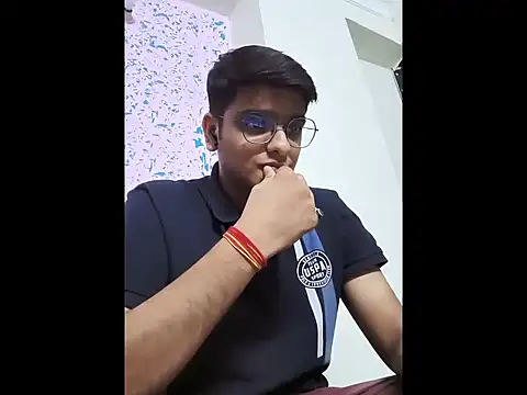 sutfvkii online show from October 23, 1:36 pm