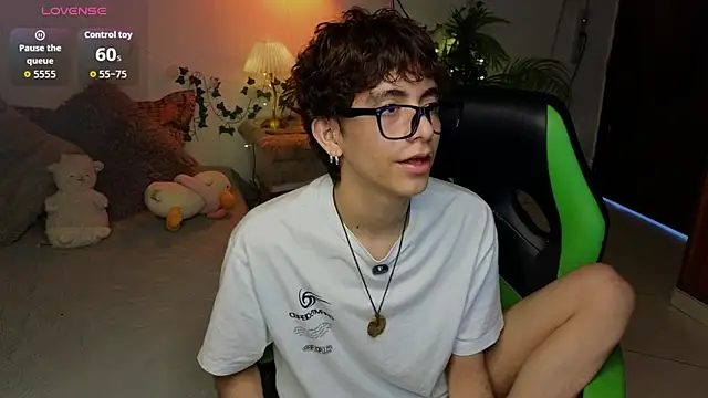 Matty Sparkk online show from May 24, 1:28 pm