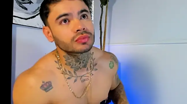 thiagoferrari2 online show from March 20, 8:29 pm