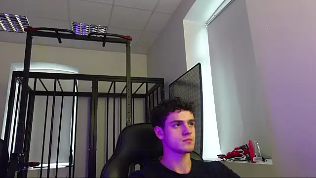 Brad Holloway online show from October 5, 1:15 pm