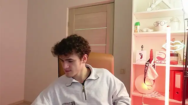 Brad Holloway online show from December 4, 3:19 pm