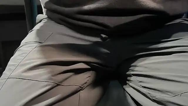 Max 965 online show from January 7, 5:29 pm