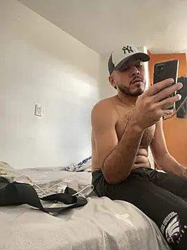 Exotic13 online show from August 8, 2:02 pm