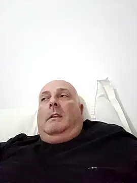 Alexis Bull online show from February 16, 1:14 am